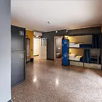 Hostel Marathon
