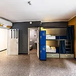 Hostel Marathon *