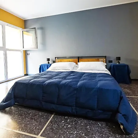 Hostel Marathon