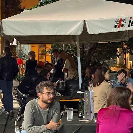 Hostel Marathon Genua