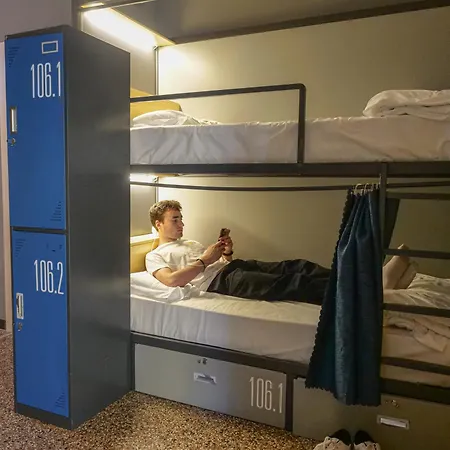 Hostel Marathon