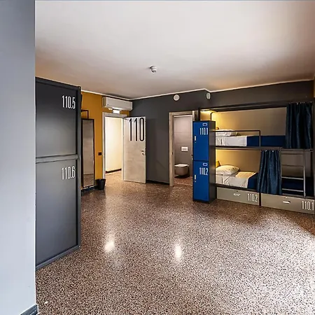 Hostel Marathon