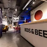 Marathon Hostel