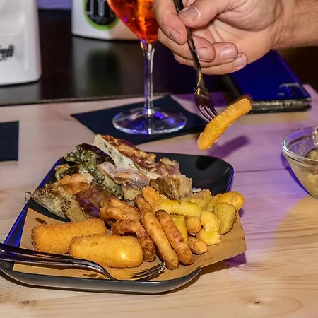 Vandrarhem Marathon *