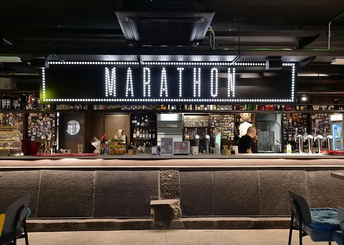 Marathon Hostal Génova